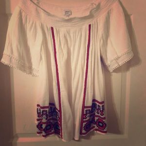 Crown and Ivy white off the shoulder blouse